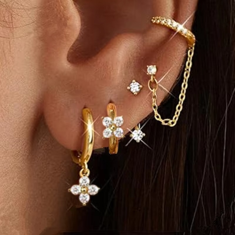 4PCS Double Piercing Chain Huggie Hoop Earring Set