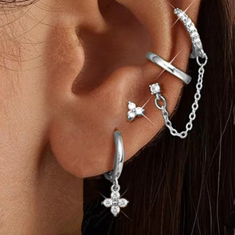 4PCS Double Piercing Chain Huggie Hoop Earring Set
