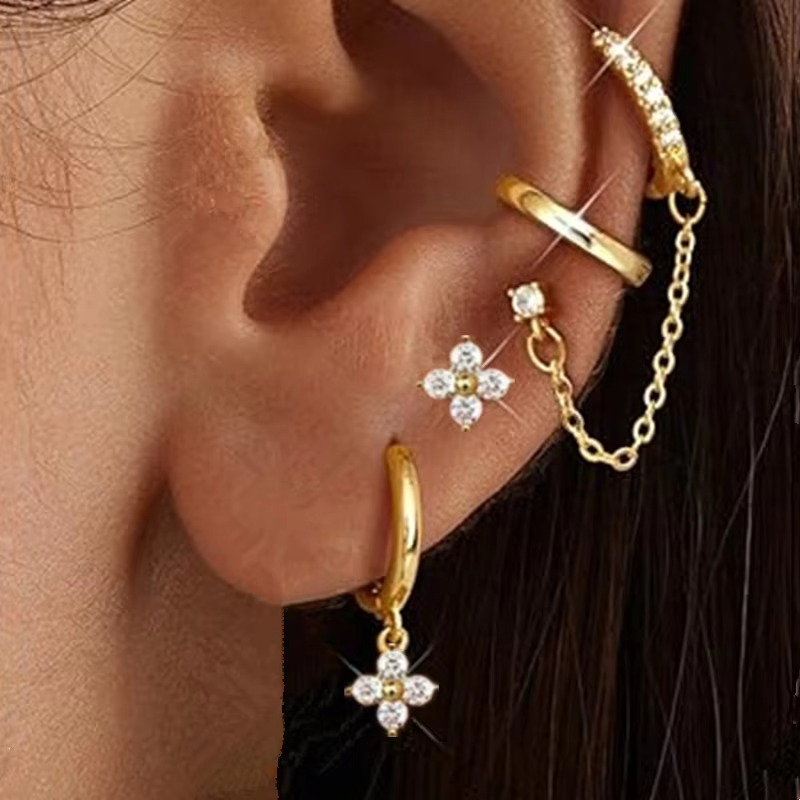 4PCS Double Piercing Chain Huggie Hoop Earring Set