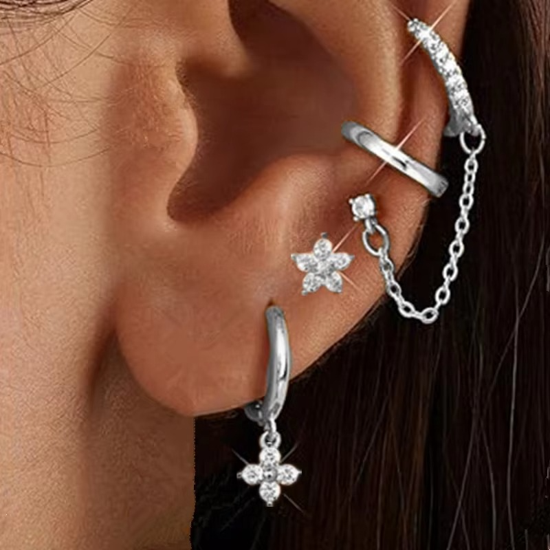 4PCS Double Piercing Chain Huggie Hoop Earring Set