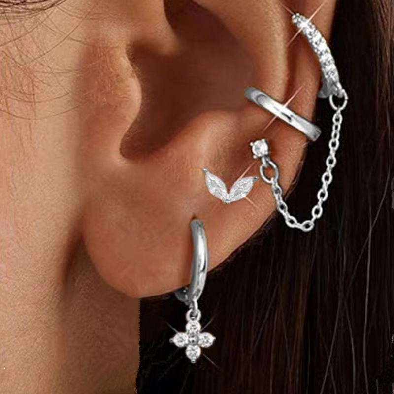 4PCS Double Piercing Chain Huggie Hoop Earring Set