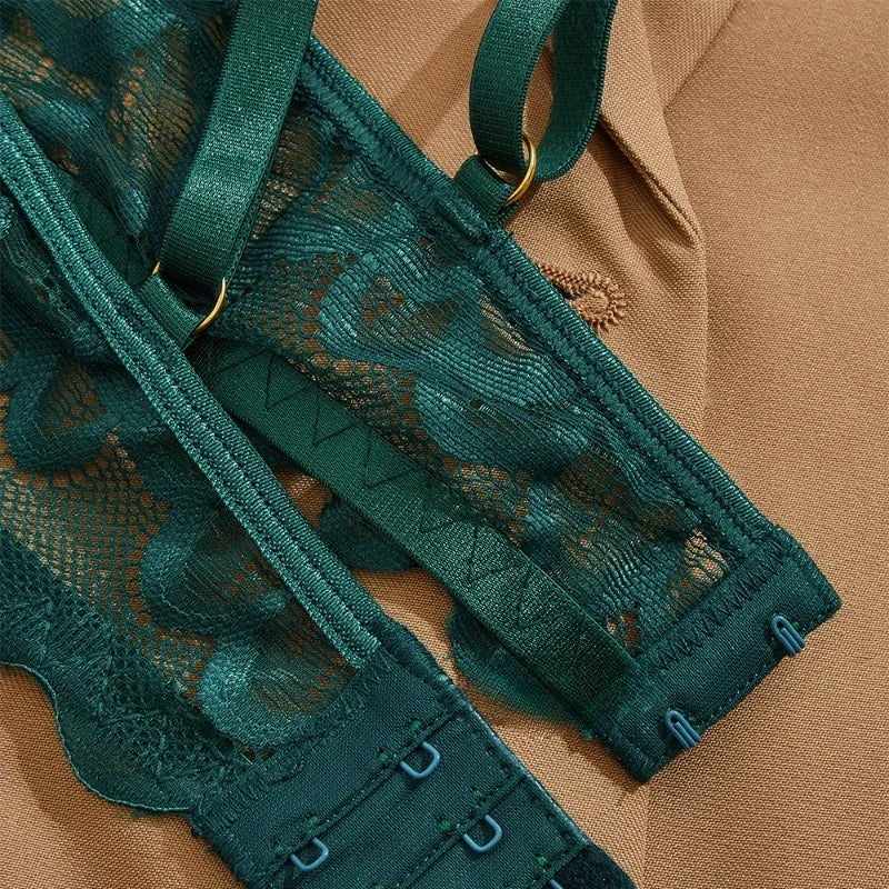 Toucheart Sexy Lace Mesh Lingerie Set – See-Through Bra for Women