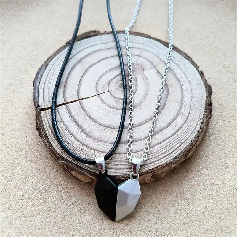 Magnetic Heart Couple Necklace Set